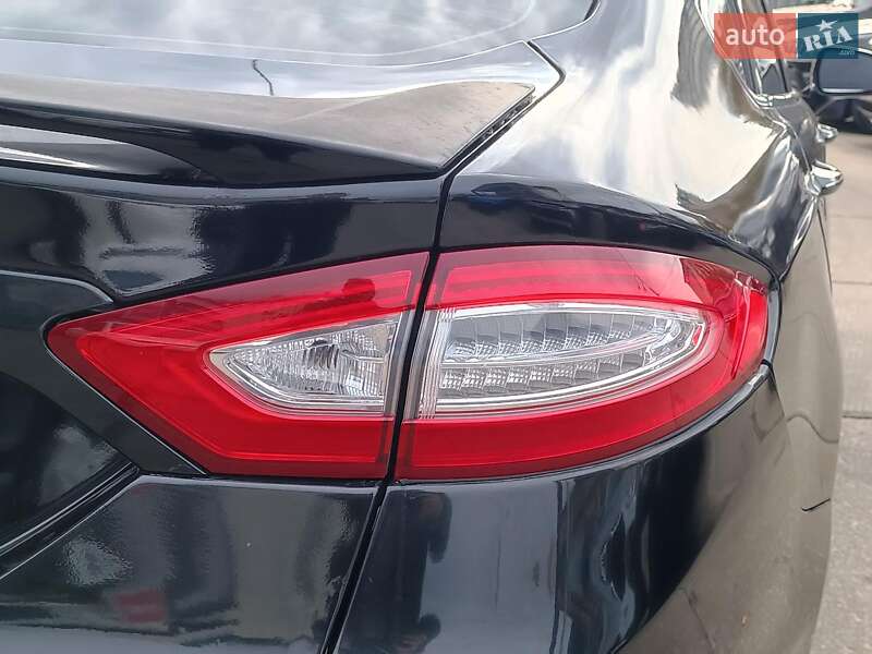 Седан Ford Fusion 2013 в Харькове