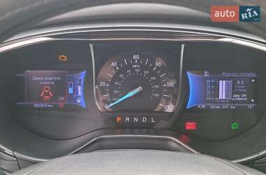 Седан Ford Fusion 2013 в 