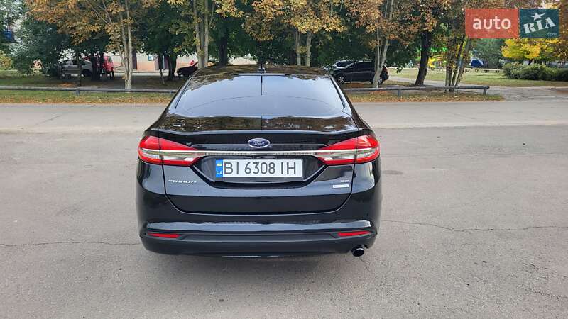 Седан Ford Fusion 2016 в Полтаві