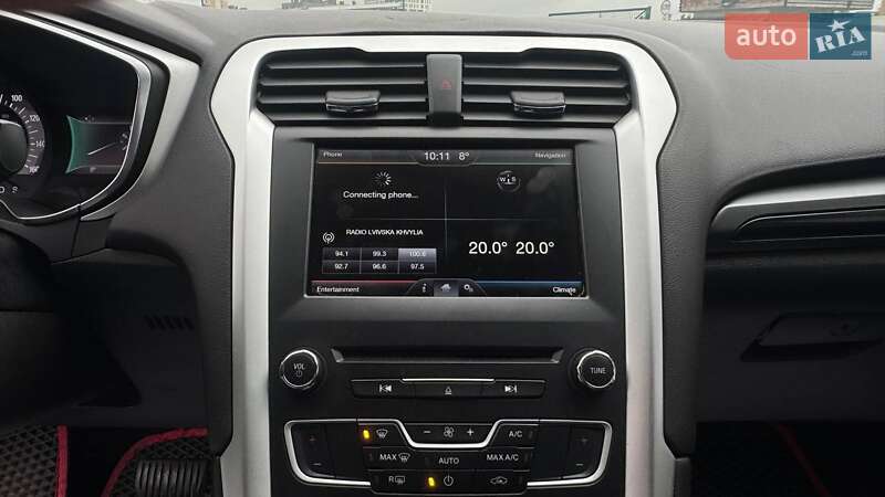 Седан Ford Fusion 2016 в Львові