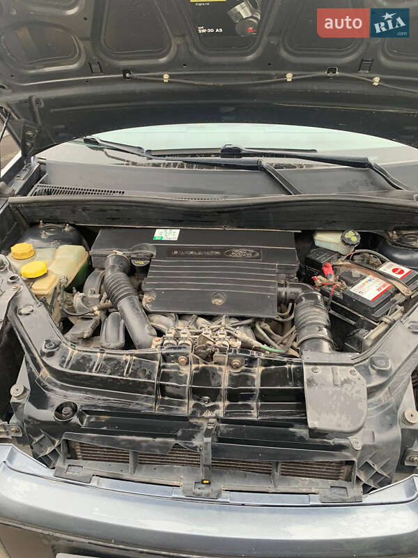 Хетчбек Ford Fusion 2008 в Запоріжжі