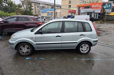 Хетчбек Ford Fusion 2003 в 