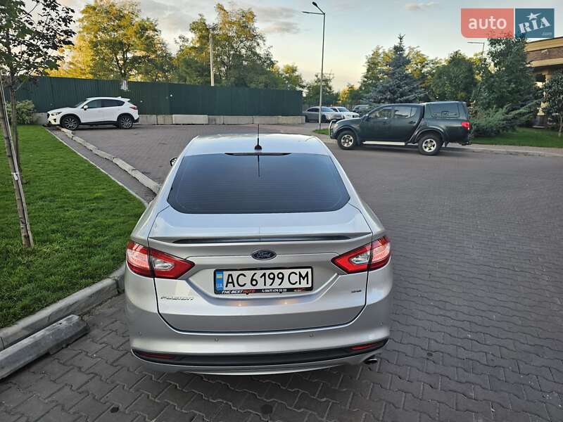 Седан Ford Fusion 2015 в Києві