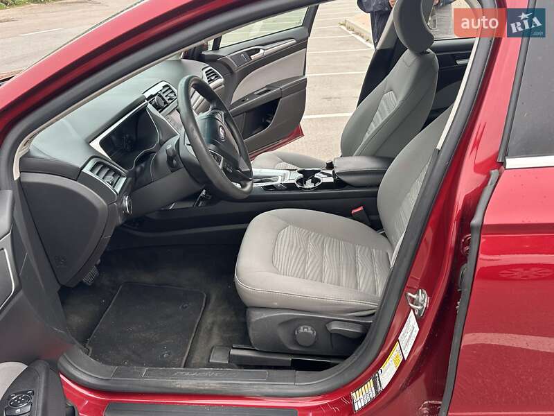 Седан Ford Fusion 2015 в Киеве