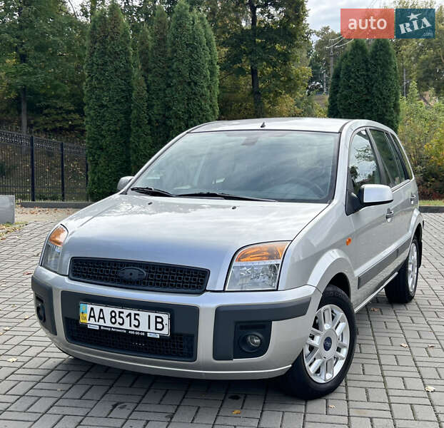 Хетчбек Ford Fusion 2008 в Прилуках фото 2 Хетчбек Ford Fusion 2008 в Прилуках