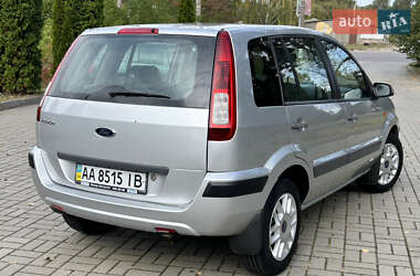 Хэтчбек Ford Fusion 2008 в 