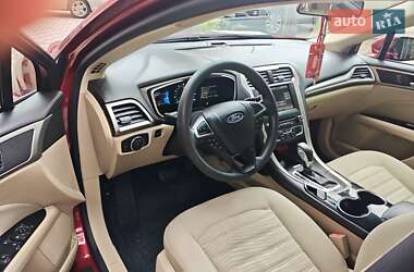 Седан Ford Fusion 2015 в Киеве