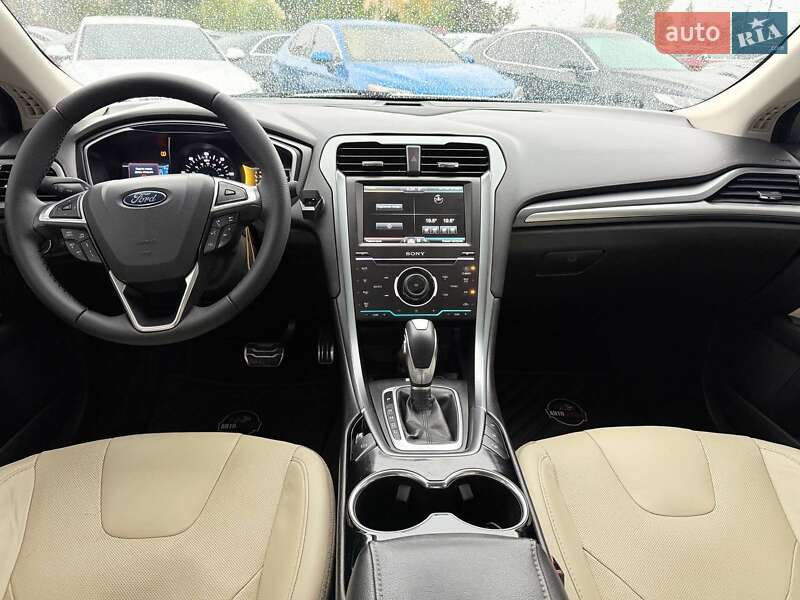 Седан Ford Fusion 2015 в Харькове
