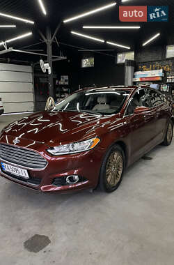 Седан Ford Fusion 2015 в Києві