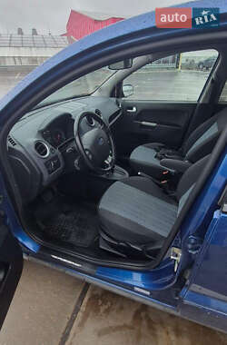 Хэтчбек Ford Fusion 2008 в 