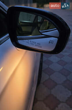 Седан Ford Fusion 2015 в 