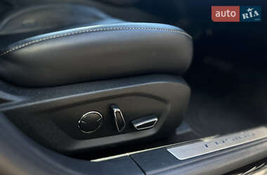 Седан Ford Fusion 2018 в 