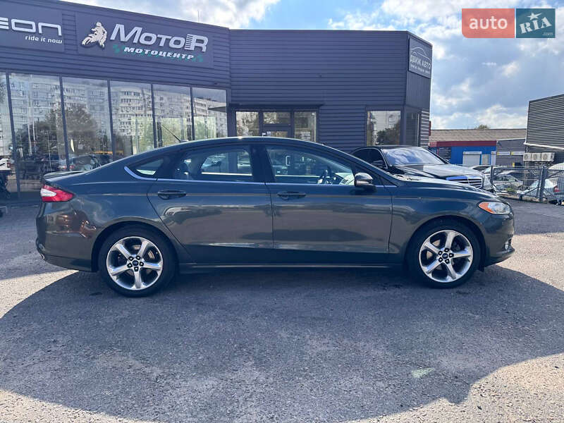Седан Ford Fusion 2014 в Запоріжжі