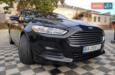 Седан Ford Fusion 2013 в 