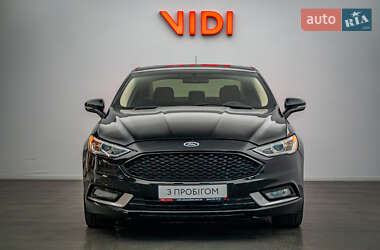 Седан Ford Fusion 2017 в 