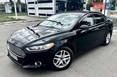 Седан Ford Fusion 2015 в Харкові