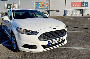 Седан Ford Fusion 2016 в 