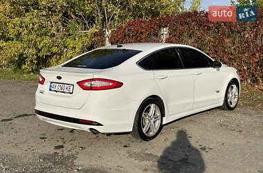 Седан Ford Fusion 2014 в 