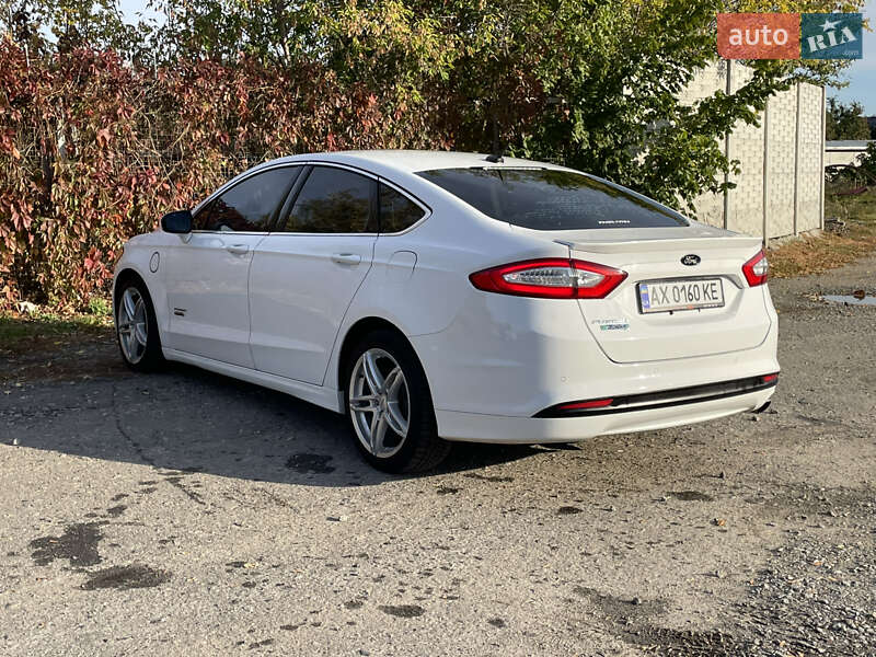 Седан Ford Fusion 2014 в Харькове фото 4 Седан Ford Fusion 2014 в Харькове