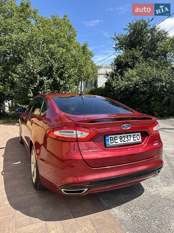Седан Ford Fusion 2013 в Днепре