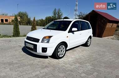 Хетчбек Ford Fusion 2011 в Новодністровську