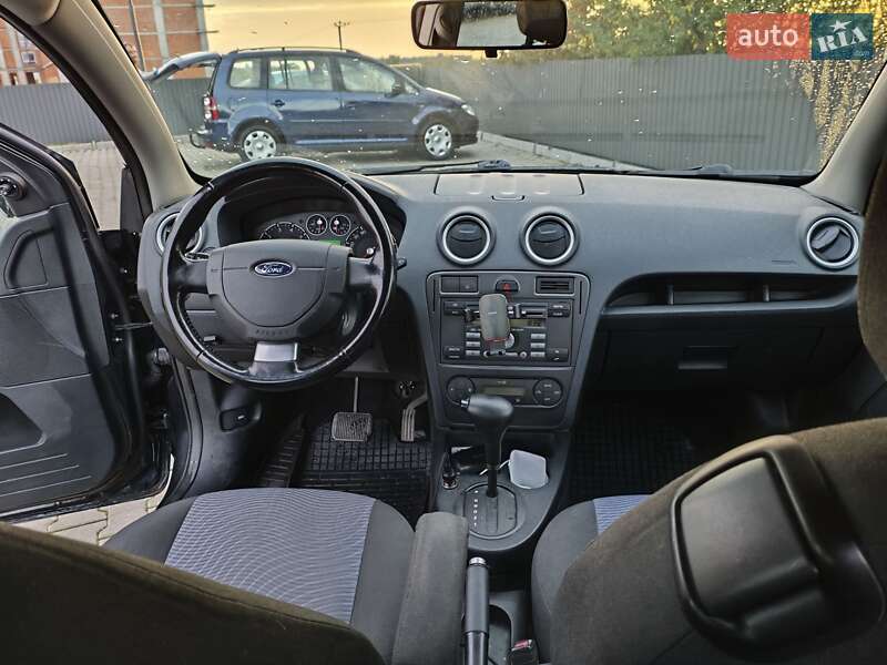 Хетчбек Ford Fusion 2011 в Львові