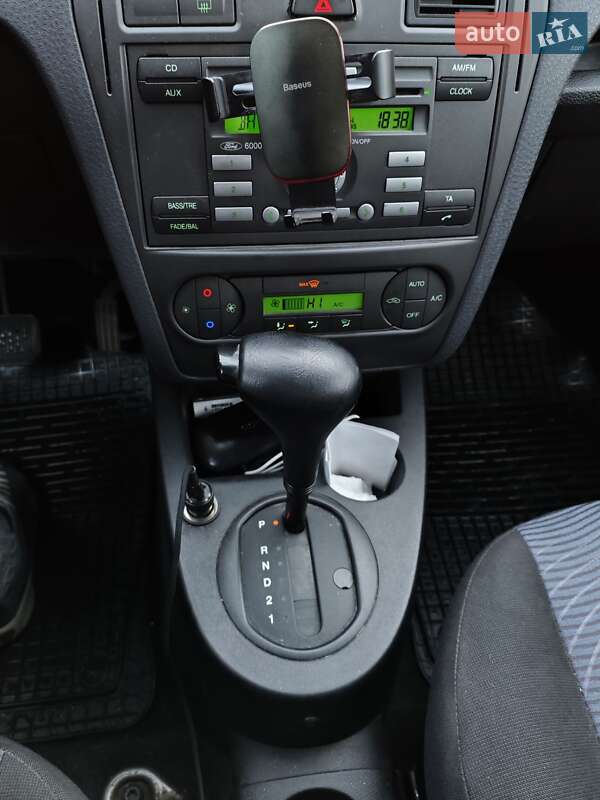 Хетчбек Ford Fusion 2011 в Львові