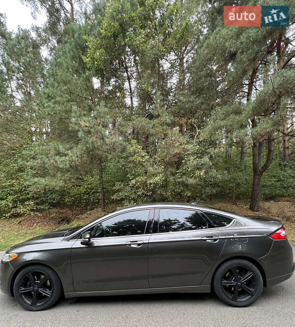 Седан Ford Fusion 2016 в Броварах