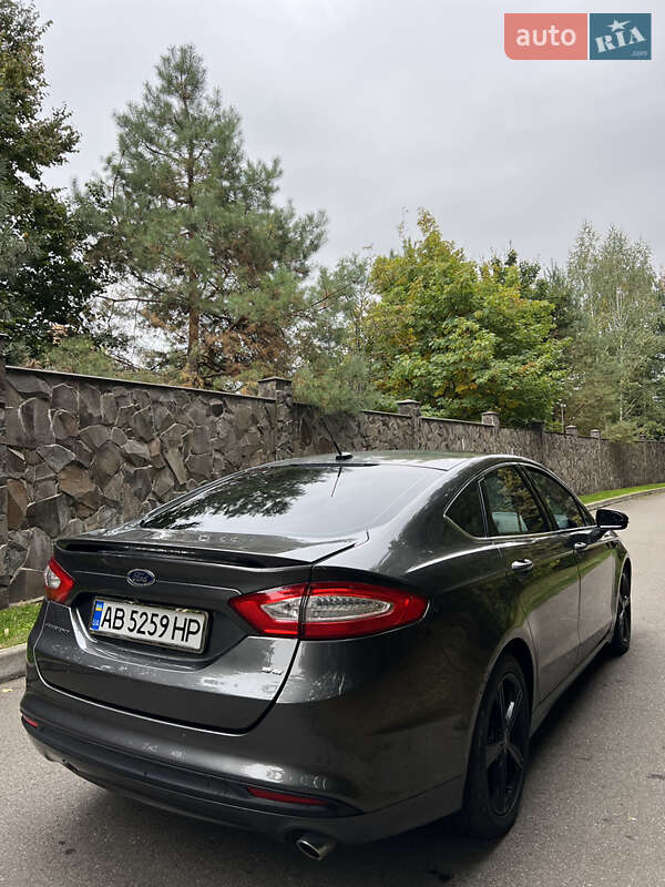 Седан Ford Fusion 2016 в Броварах