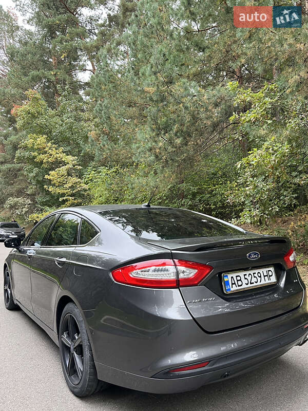 Седан Ford Fusion 2016 в Броварах