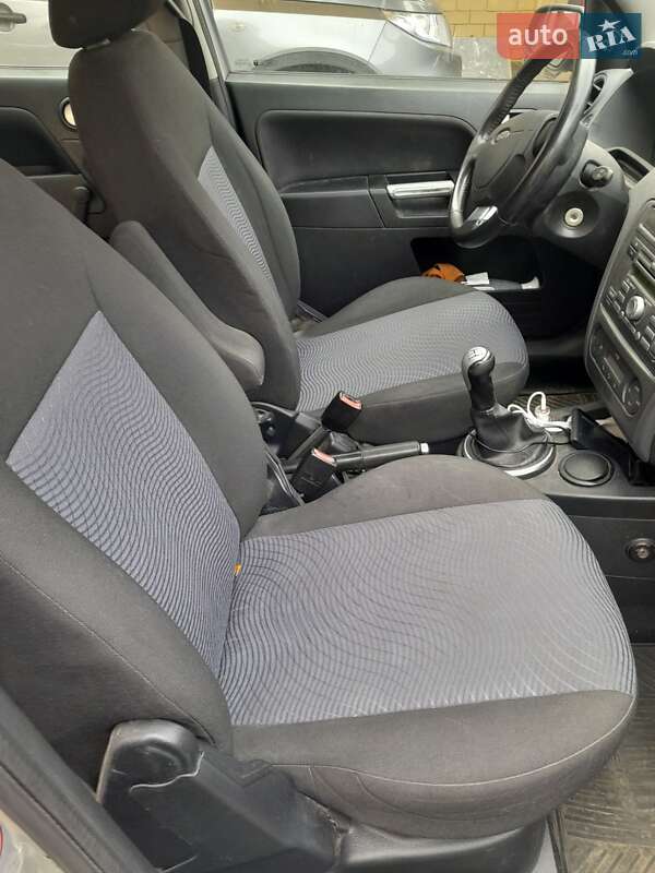 Универсал Ford Fusion 2009 в Киеве фото 10 Универсал Ford Fusion 2009 в Киеве