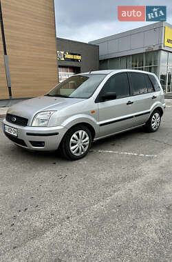 Хетчбек Ford Fusion 2003 в 