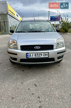 Хетчбек Ford Fusion 2003 в 