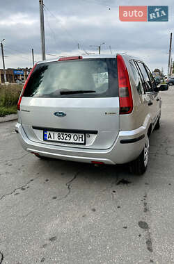 Хетчбек Ford Fusion 2003 в 