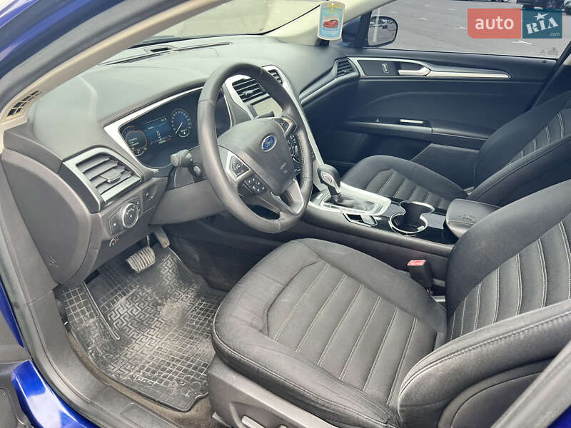 Седан Ford Fusion 2014 в Киеве
