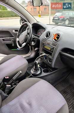 Хетчбек Ford Fusion 2007 в 