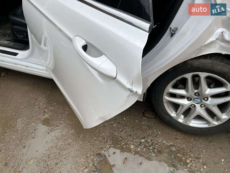 Седан Ford Fusion 2014 в Ивано-Франковске