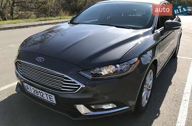 Седан Ford Fusion 2016 в 