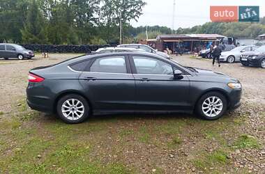 Седан Ford Fusion 2014 в 