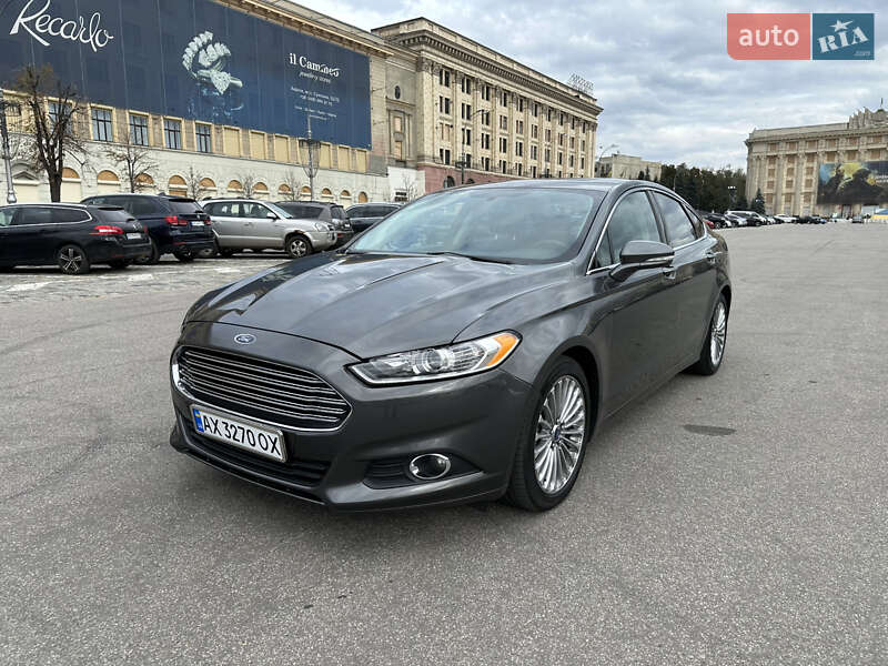 Седан Ford Fusion 2015 в Харкові