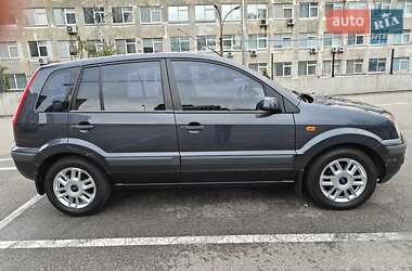 Хетчбек Ford Fusion 2007 в 