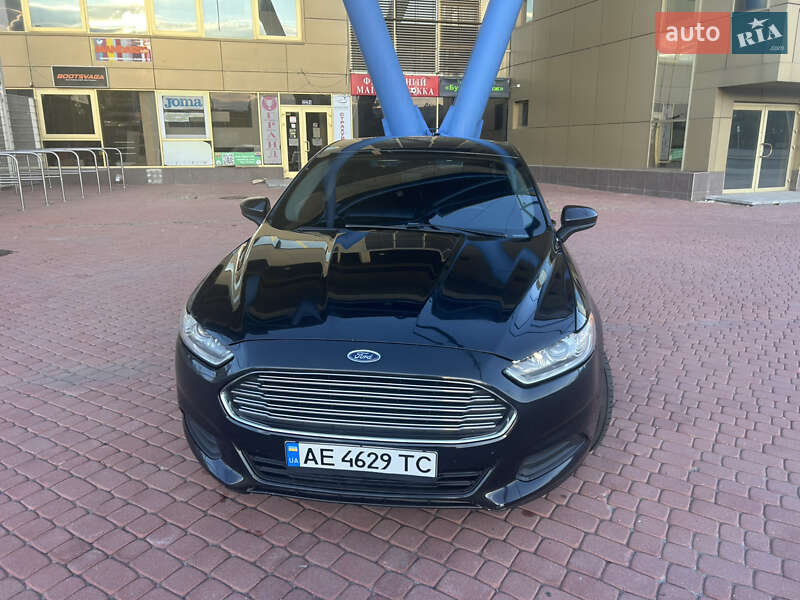 Седан Ford Fusion 2014 в Харкові