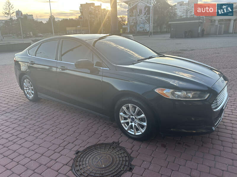 Седан Ford Fusion 2014 в Харкові