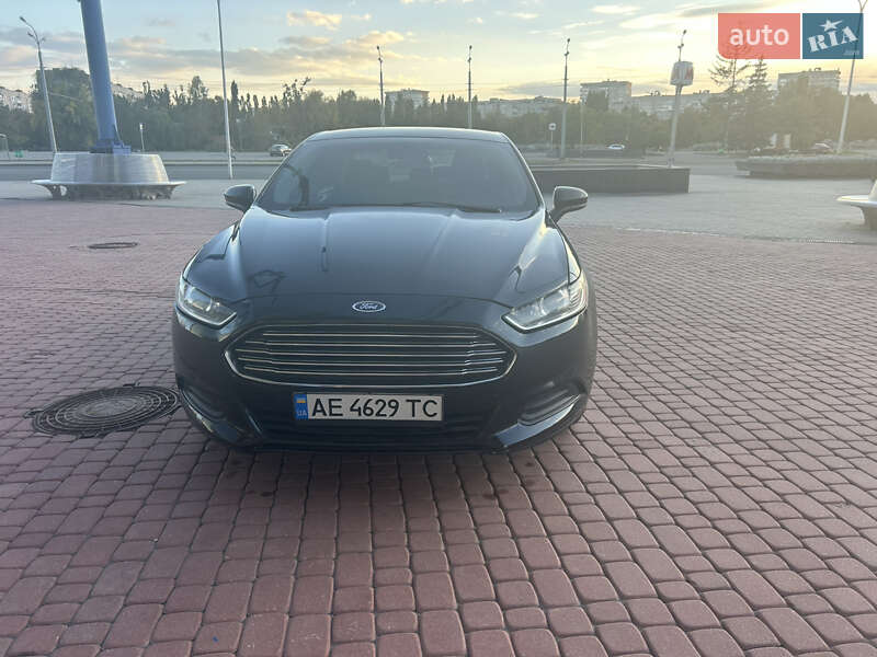 Седан Ford Fusion 2014 в Харкові
