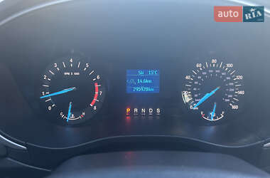 Седан Ford Fusion 2014 в 