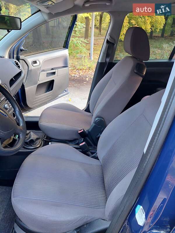 Хетчбек Ford Fusion 2009 в Дніпрі
