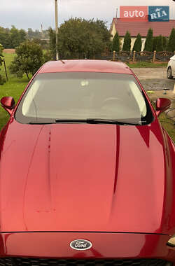 Седан Ford Fusion 2013 в Ровно