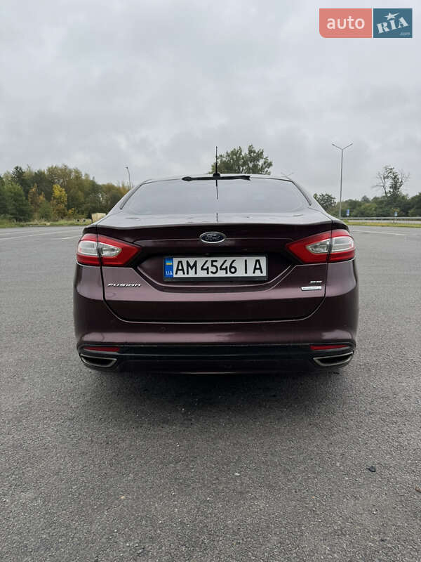Седан Ford Fusion 2012 в Рівному