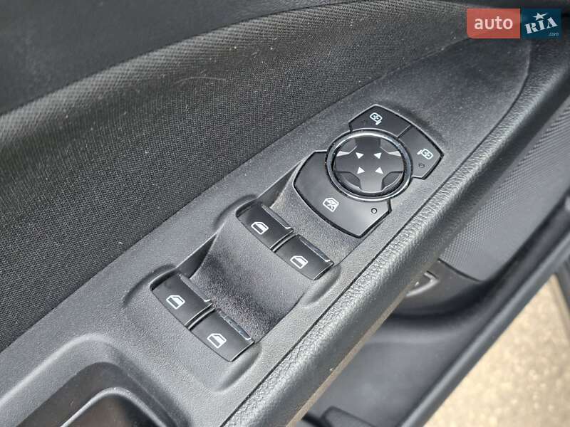 Седан Ford Fusion 2018 в Кривом Роге фото 28 Седан Ford Fusion 2018 в Кривом Роге