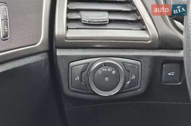 Седан Ford Fusion 2018 в 